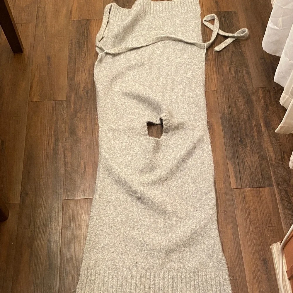❤️a new day Heather Gray Women's Crew Neck poncho